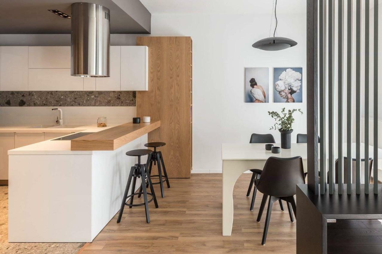 Central C&P Minimal Apartment Thessaloniki Exterior photo
